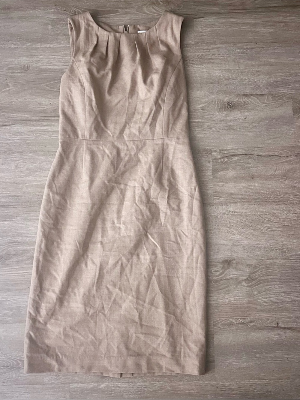 Banana Republic Beige Stretch Wool Sleeveless Sheath Dress Size 4